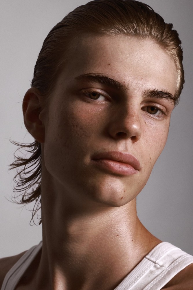 GAVRIEL MOORE